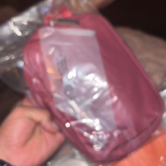 Lululemon Everywhere Belt Bag 1L washed mauve/sakura pink white - Picture 4 of 5